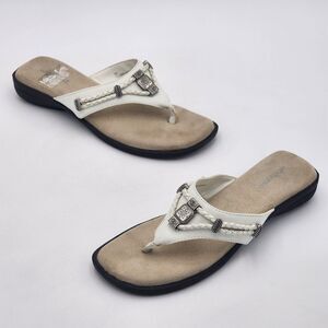 White Mountain Floral Silver Bead Western Braid Thong Sandals White Size 8